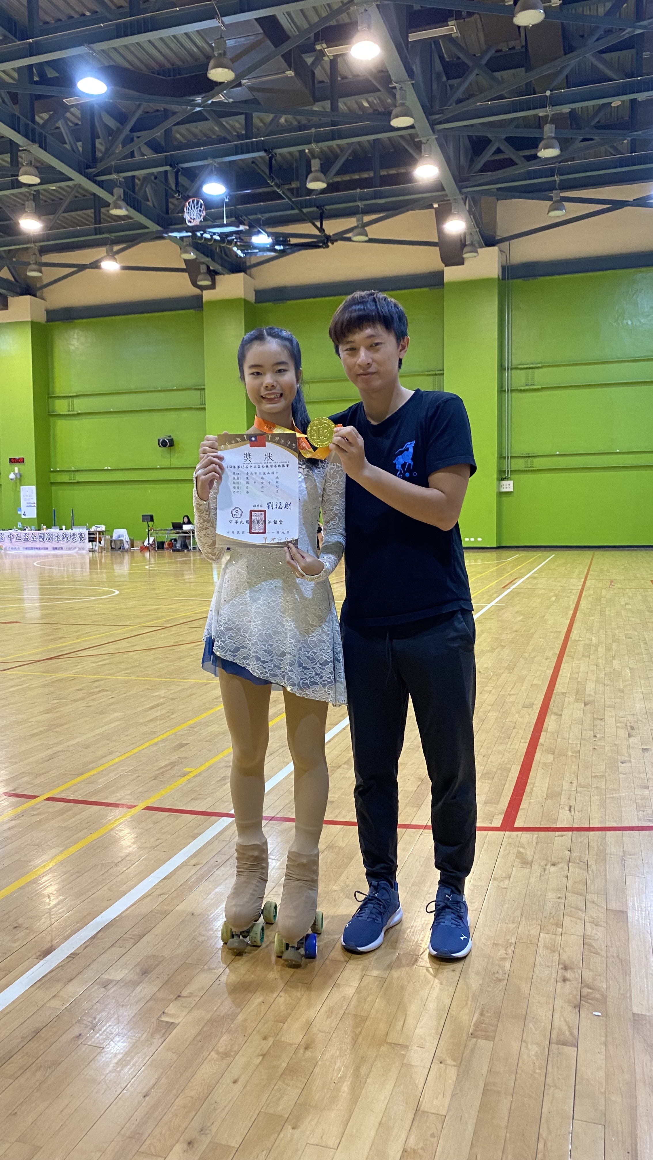 本校花式溜冰隊參加113學年度第46屆中正盃全國溜冰錦標賽榮獲團體總錦標第一名